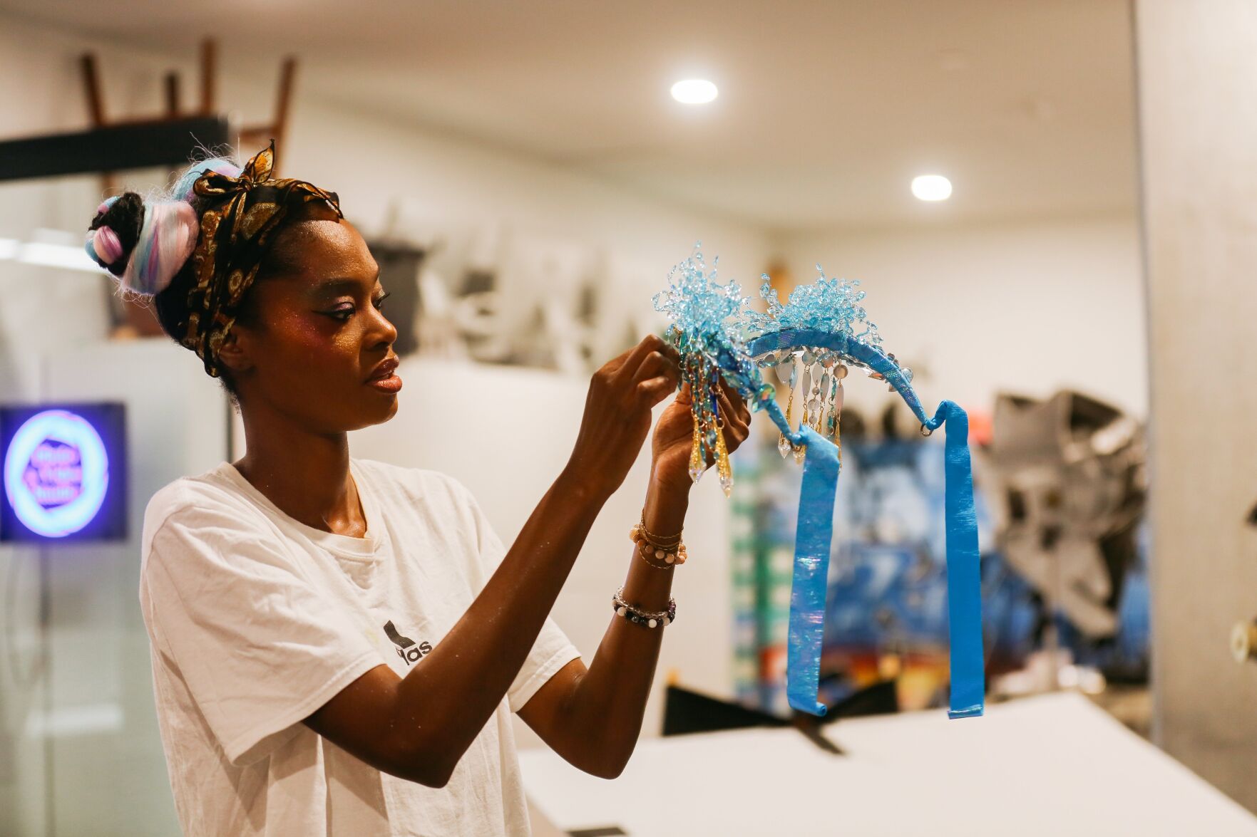 Taryn headdress.JPG